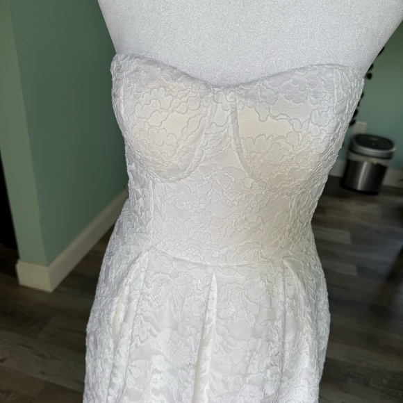 NWT Express Bridal Lace Strapless Sweetheart Dress Midi Tea Length White Size 4 - Picture 8 of 12